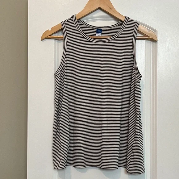 NWT Old Navy Women’s Luxe Black and White Stripes Sleeveless Tank Top - Size SP - Picture 4 of 9